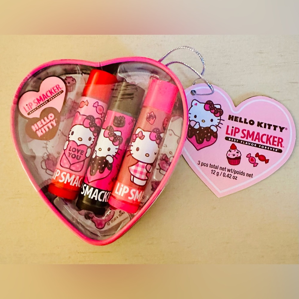 Hello Kitty Valentines Bundle - Picture 5 of 5